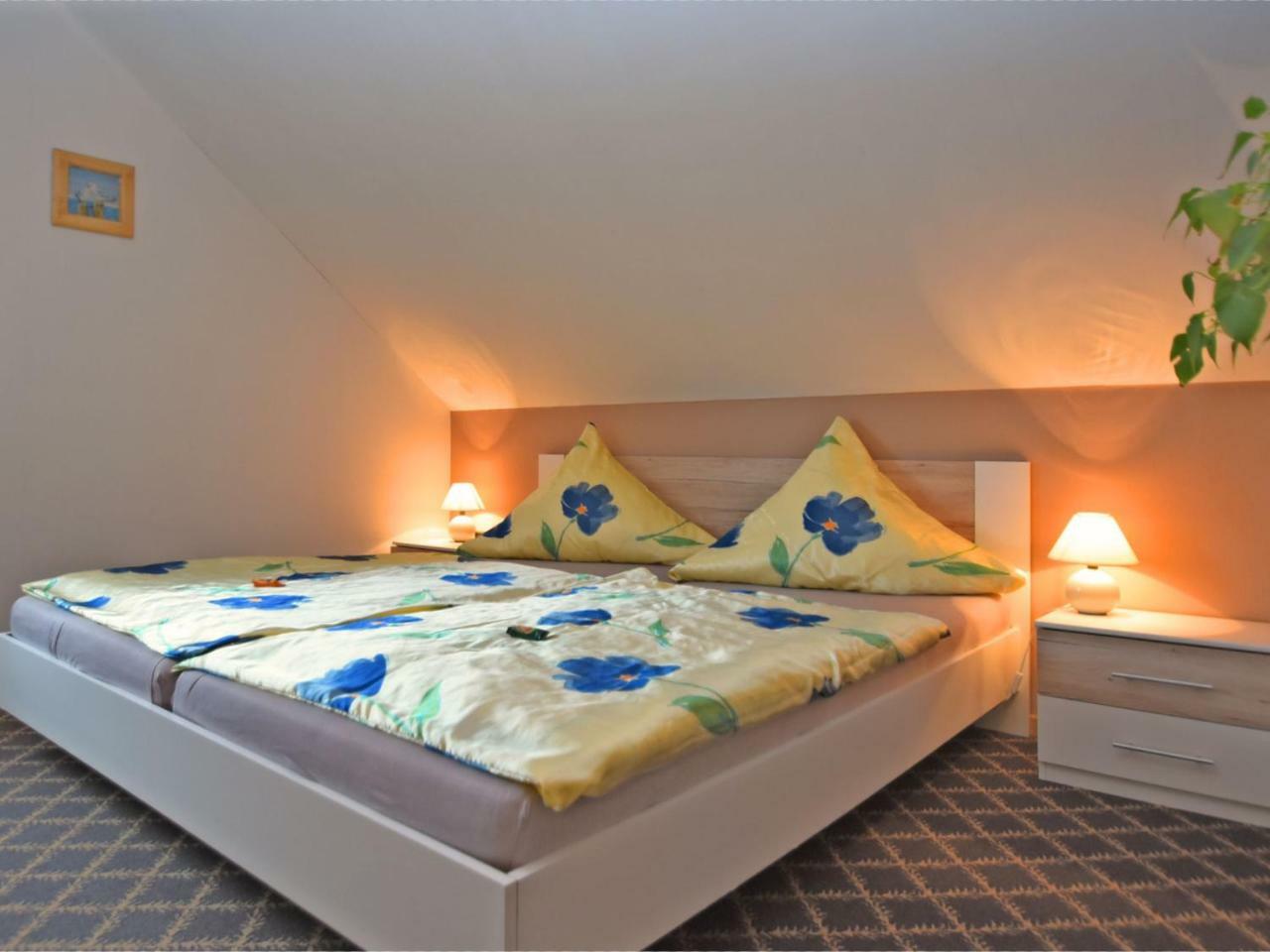 Cosy Apartment In Werda With Garden Стая снимка